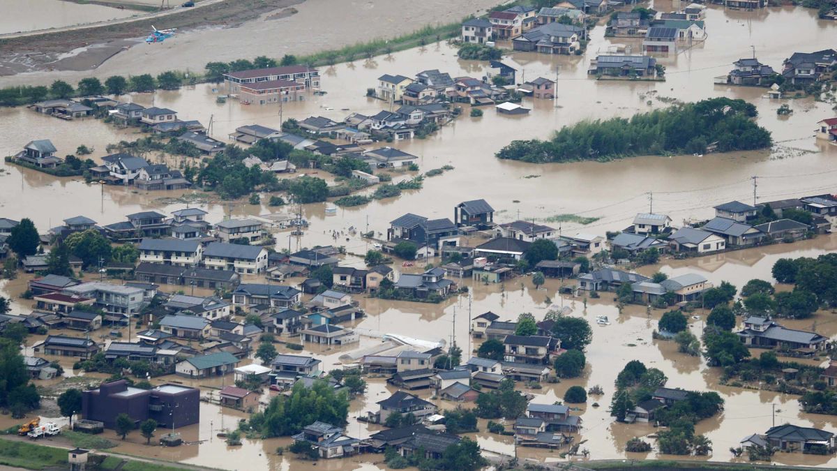 DriveSaversは土砂崩れや洪水で被災した九州の住民にデータ復旧支援サービスを提供